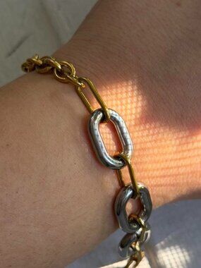 Two-Tone Chunky Chain Bracelet